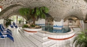 Schwimmbad für Gäste der Apart-Pension Arina