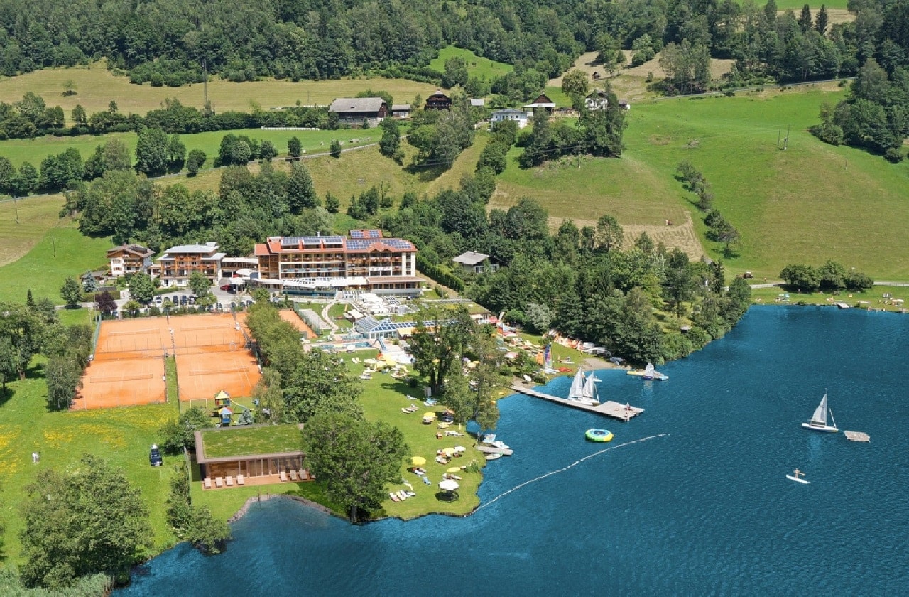 Registrazione con drone dell'hotel sportivo per famiglie "Brennseehof"****S